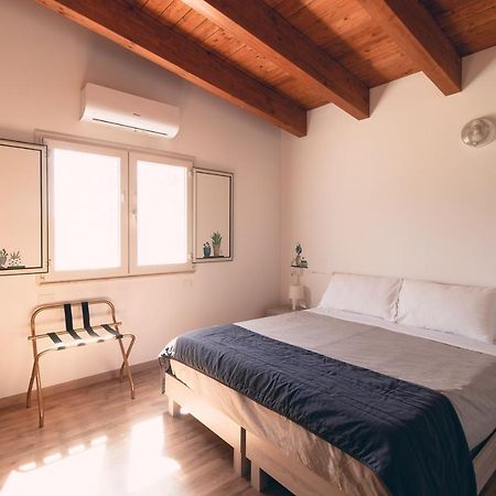 Casale Carolea Apartment Sarrotino Ngoại thất bức ảnh