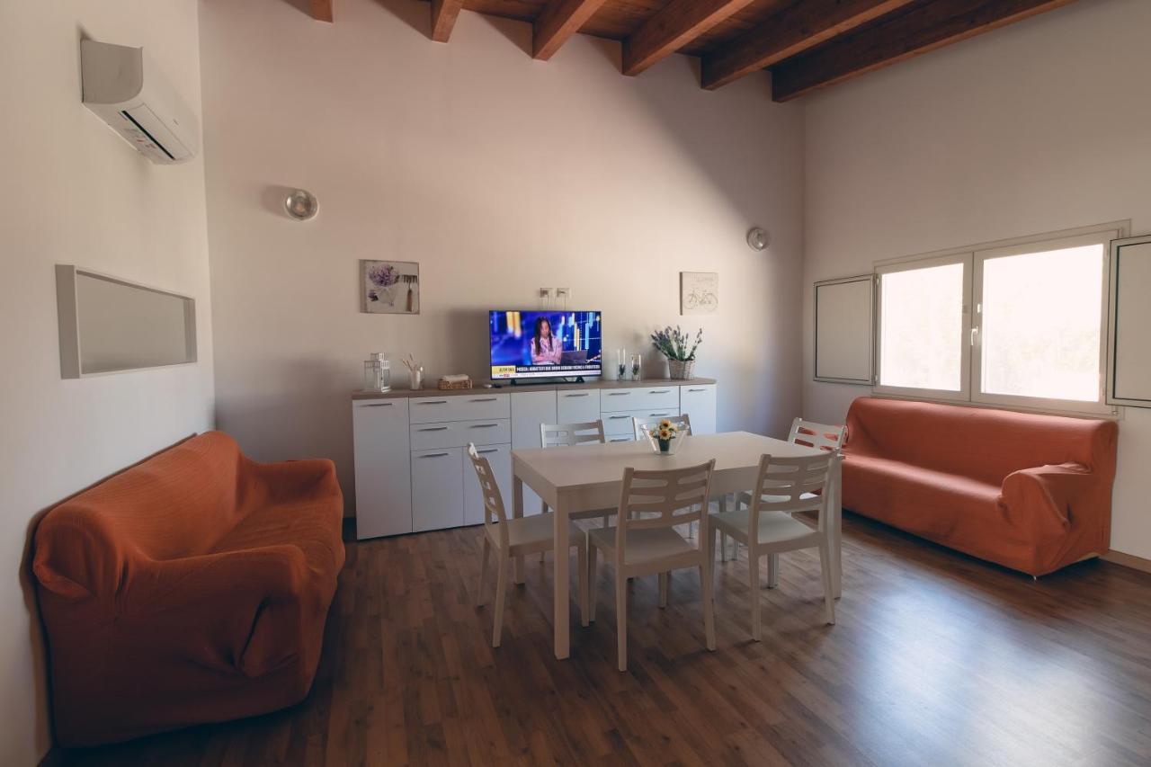 Casale Carolea Apartment Sarrotino Ngoại thất bức ảnh