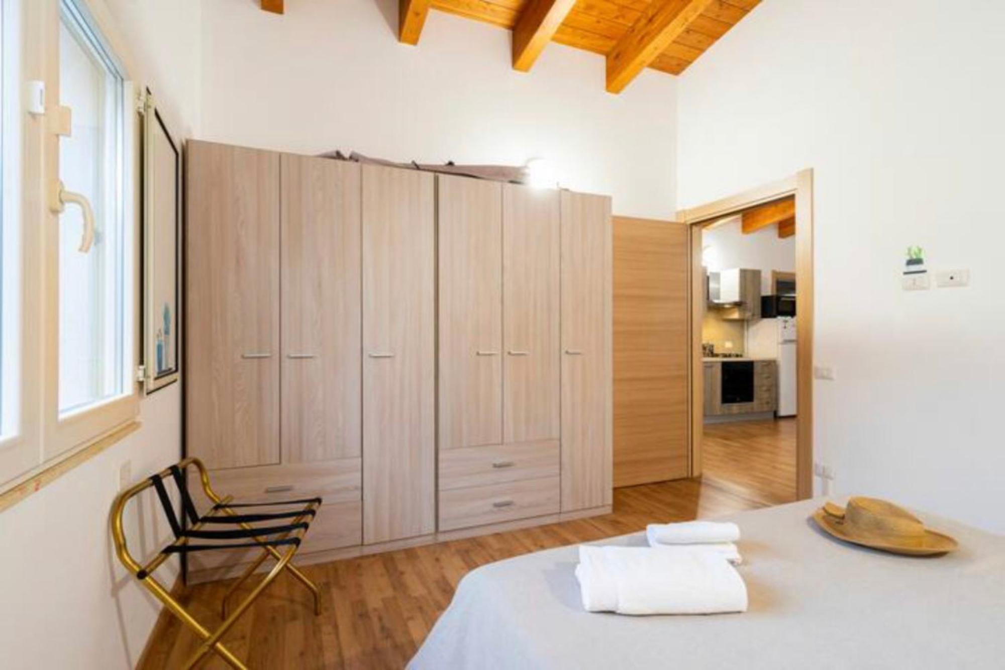 Casale Carolea Apartment Sarrotino Ngoại thất bức ảnh